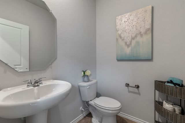 637 SHADED GROVE Drive, Denton, TX 76249