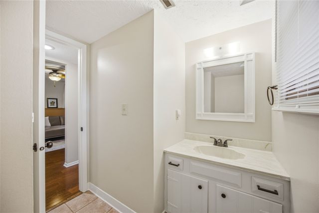 1113 SE Cortina Drive, Ankeny, IA 50021