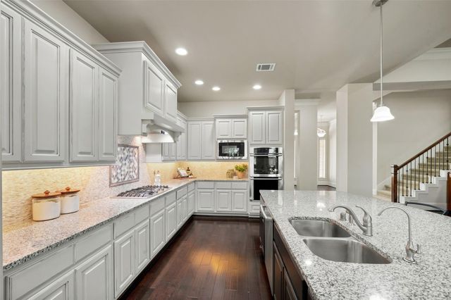 12606 Whitney Court, Magnolia, TX 77354
