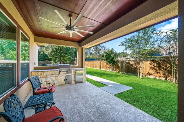 12606 Whitney Court, Magnolia, TX 77354