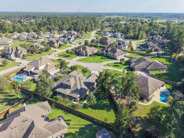 12606 Whitney Court, Magnolia, TX 77354
