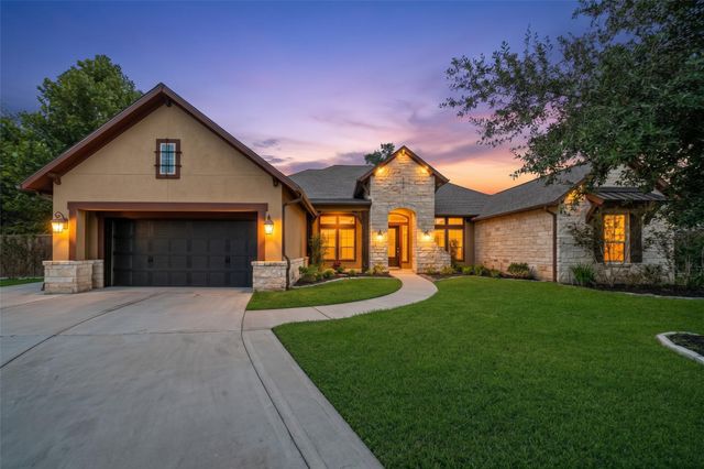 12606 Whitney Court, Magnolia, TX 77354