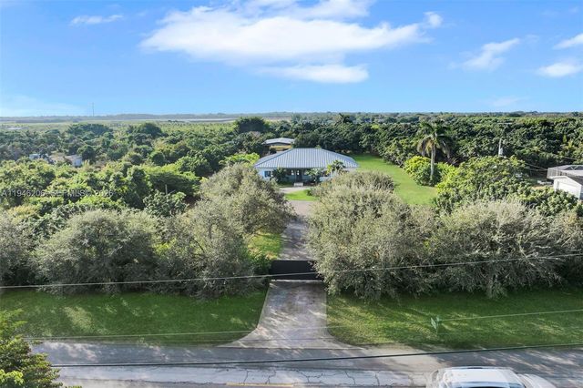 19900 SW 280th St, Homestead, FL 33031