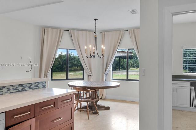 19900 SW 280th St, Homestead, FL 33031