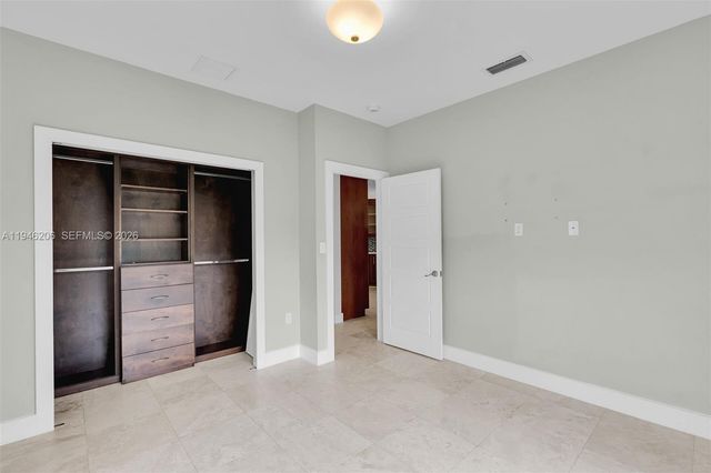 19900 SW 280th St, Homestead, FL 33031