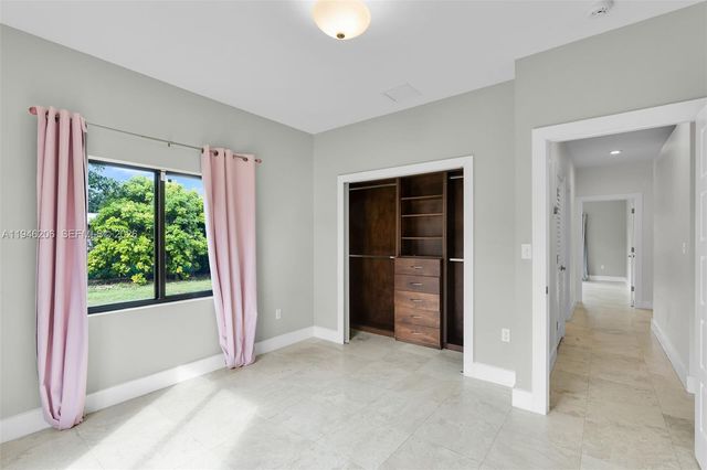 19900 SW 280th St, Homestead, FL 33031