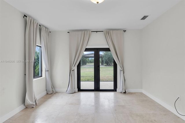 19900 SW 280th St, Homestead, FL 33031