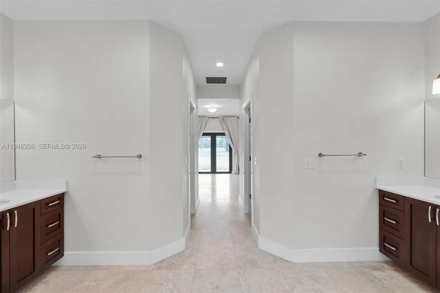 19900 SW 280th St, Homestead, FL 33031