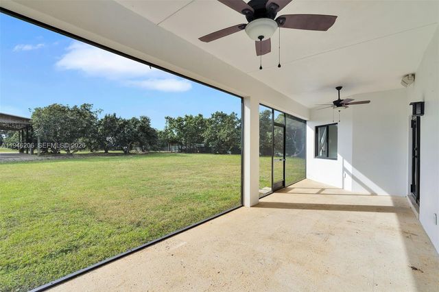 19900 SW 280th St, Homestead, FL 33031