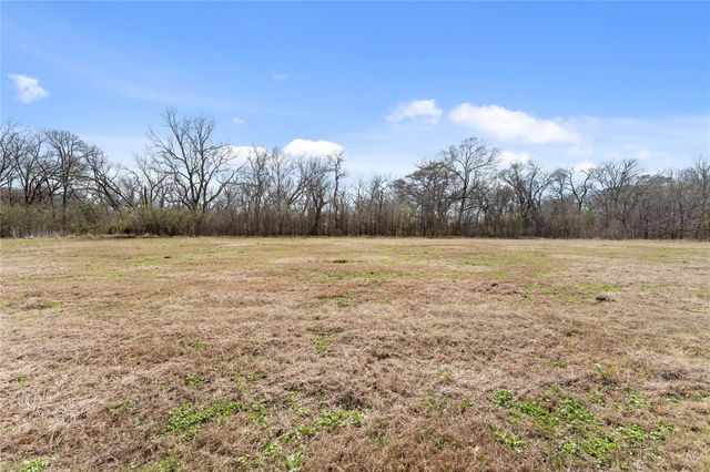 Tract 5 Cr 117, Hungerford, TX 77448