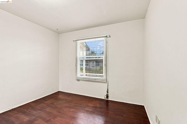 274 Collins, Richmond, CA 94801