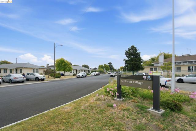 274 Collins, Richmond, CA 94801