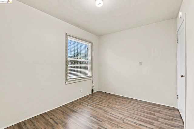 274 Collins, Richmond, CA 94801