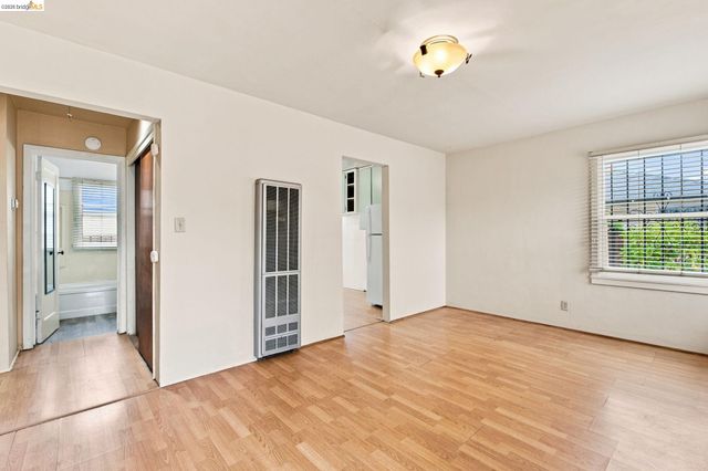 274 Collins, Richmond, CA 94801
