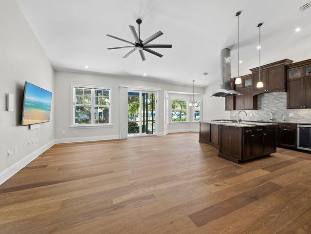819 PARADISE WAY, Sarasota, FL 34242