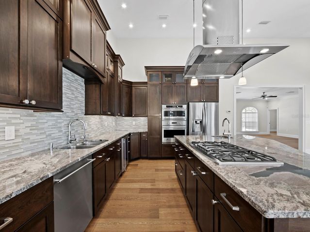 819 PARADISE WAY, Sarasota, FL 34242