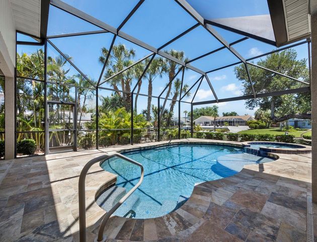 819 PARADISE WAY, Sarasota, FL 34242