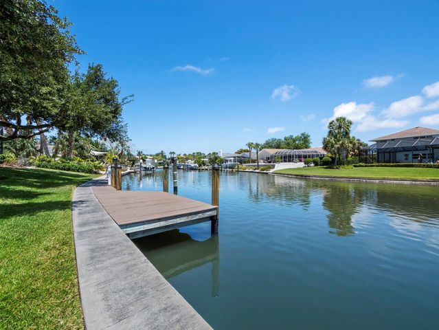 819 PARADISE WAY, Sarasota, FL 34242