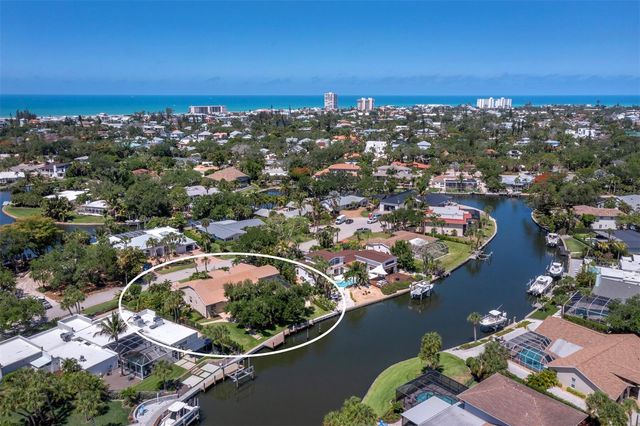 819 PARADISE WAY, Sarasota, FL 34242