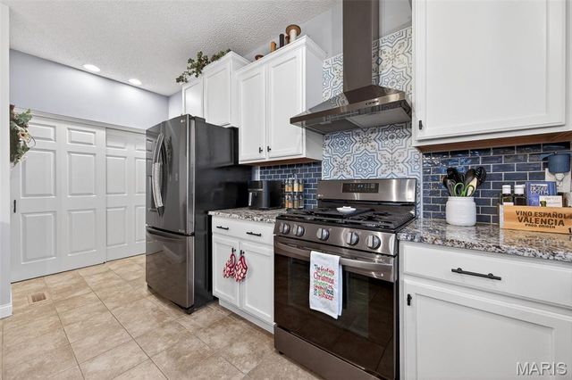 3308 Shutten Street, St Charles, MO 63301