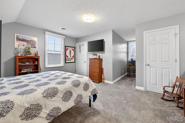 3308 Shutten Street, St Charles, MO 63301