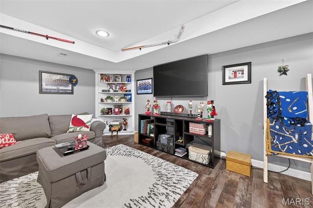 3308 Shutten Street, St Charles, MO 63301