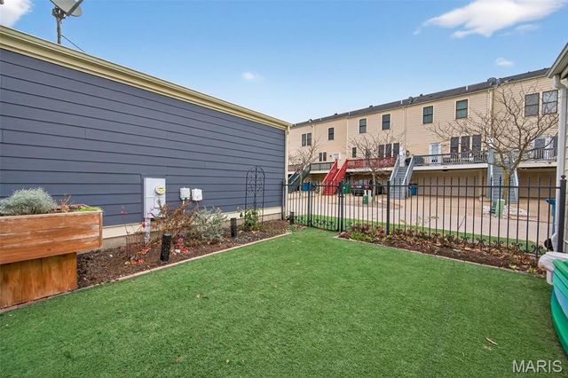 3308 Shutten Street, St Charles, MO 63301