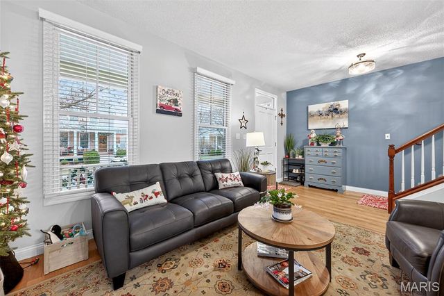 3308 Shutten Street, St Charles, MO 63301