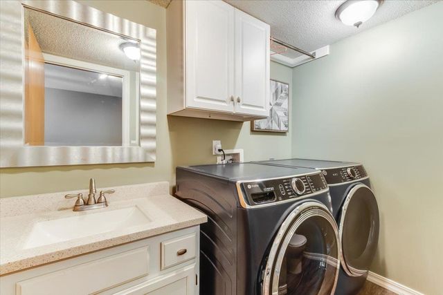 11214 W Jewell St., Wichita, KS 67209
