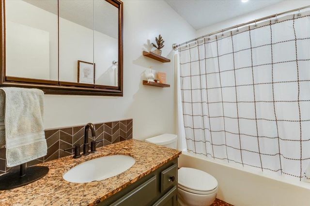11214 W Jewell St., Wichita, KS 67209