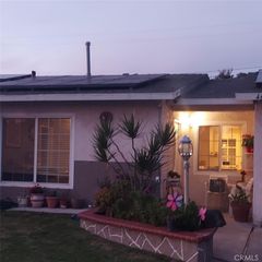 4605 W Flight Avenue, Santa Ana, CA 92704