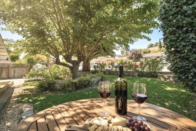 502 7th Street, San Juan Bautista, CA 95045