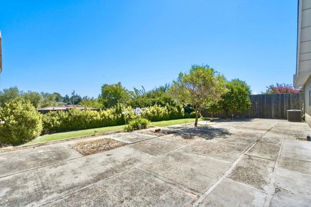 502 7th Street, San Juan Bautista, CA 95045