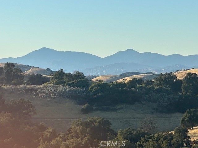 52721 Smith Road, Bradley, CA 93426