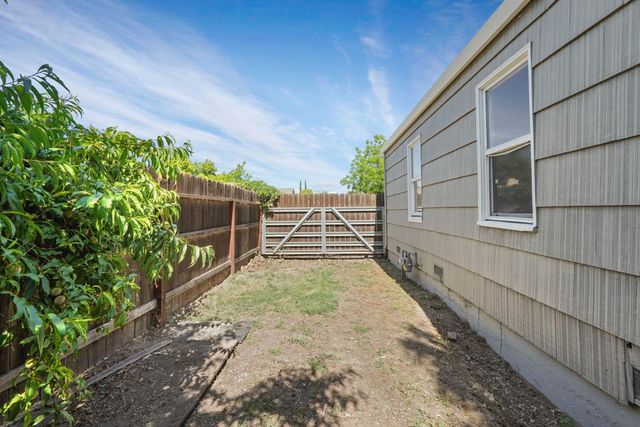 3421 Franklin Ave, Stockton, CA 95204