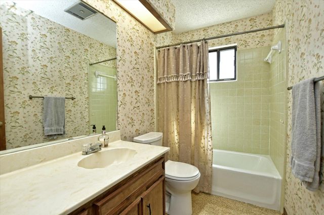 1603 Pin Oak LN, Round Rock, TX 78681