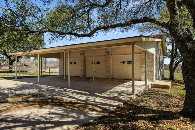 1603 Pin Oak LN, Round Rock, TX 78681