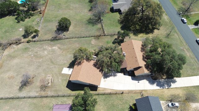 1603 Pin Oak LN, Round Rock, TX 78681