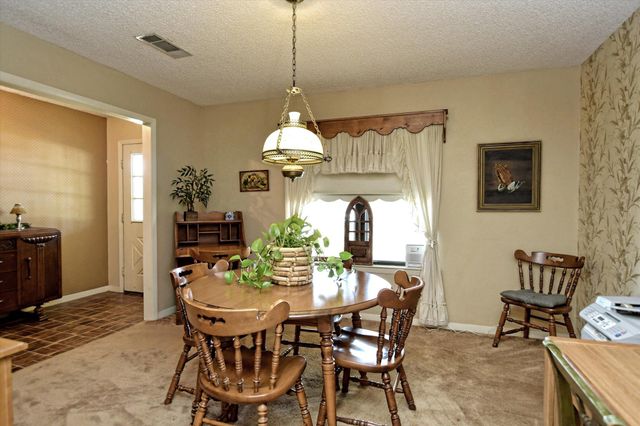 1603 Pin Oak LN, Round Rock, TX 78681