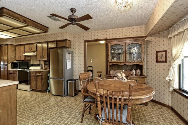 1603 Pin Oak LN, Round Rock, TX 78681