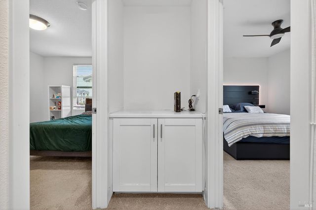 6042 Oxford Pl, Rohnert Park, CA 94928