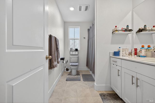 6042 Oxford Pl, Rohnert Park, CA 94928