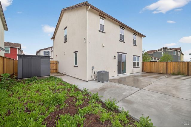 6042 Oxford Pl, Rohnert Park, CA 94928