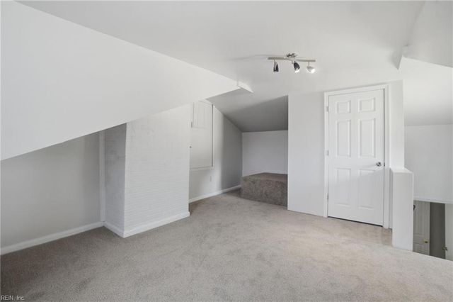 180 Yorkshire RD, Portsmouth, VA 23701
