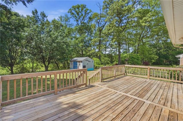 180 Yorkshire RD, Portsmouth, VA 23701