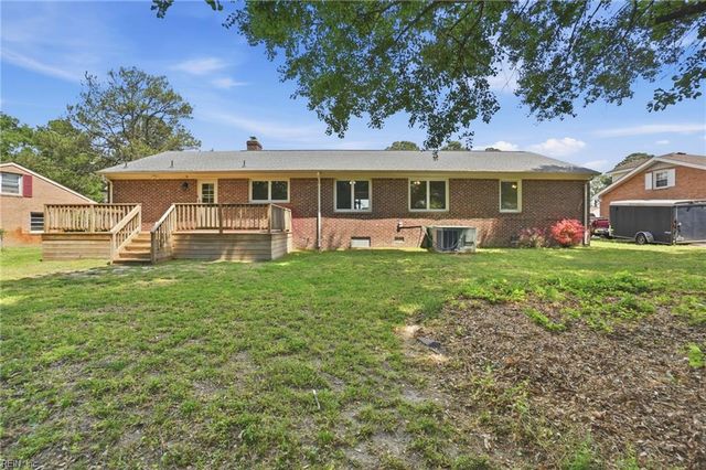 180 Yorkshire RD, Portsmouth, VA 23701