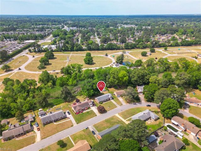 180 Yorkshire RD, Portsmouth, VA 23701