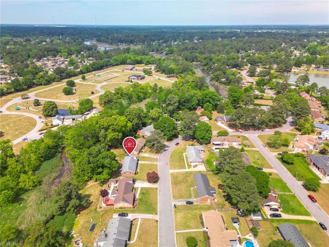 180 Yorkshire RD, Portsmouth, VA 23701