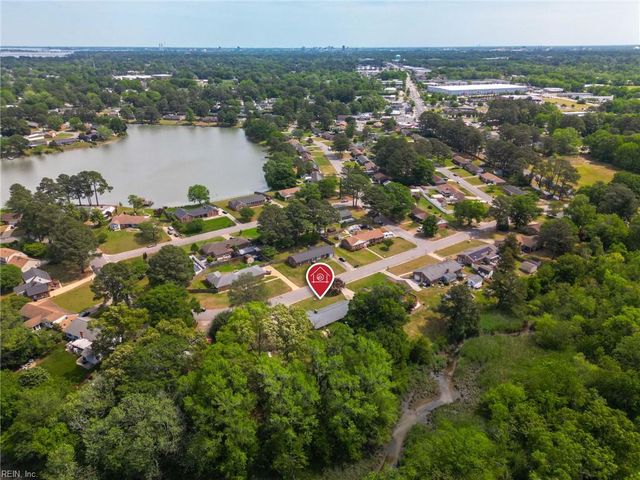 180 Yorkshire RD, Portsmouth, VA 23701