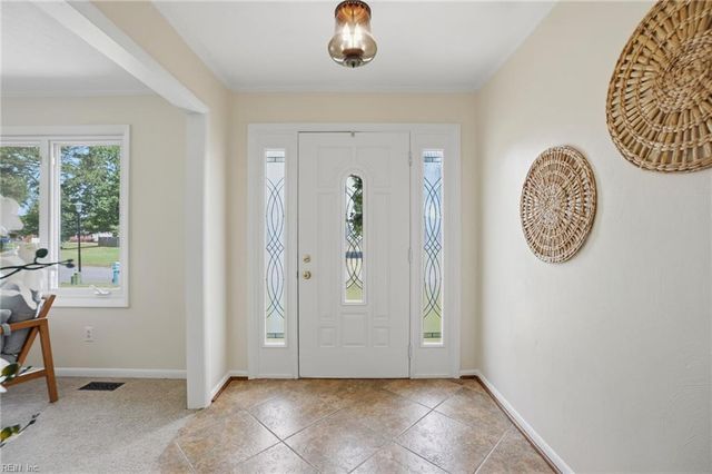 180 Yorkshire RD, Portsmouth, VA 23701